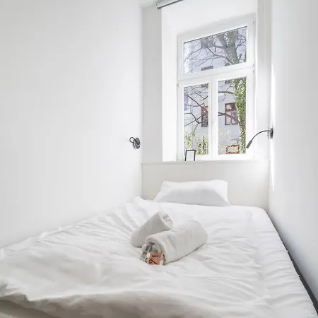 Comfort Mini Studio Nahe Uno-City Und Vic I Levestate Viena Exterior foto